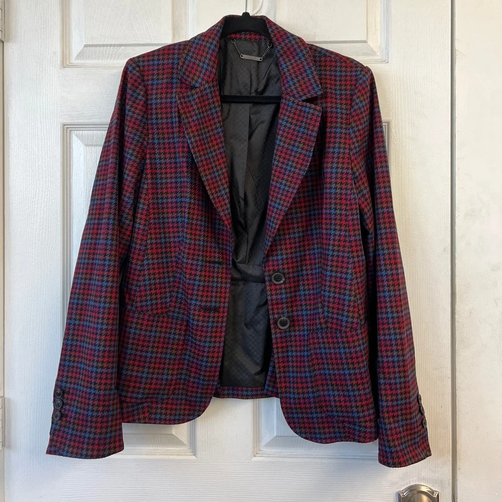 Trina Turk Jezabel Jacket - Picture 4 of 10